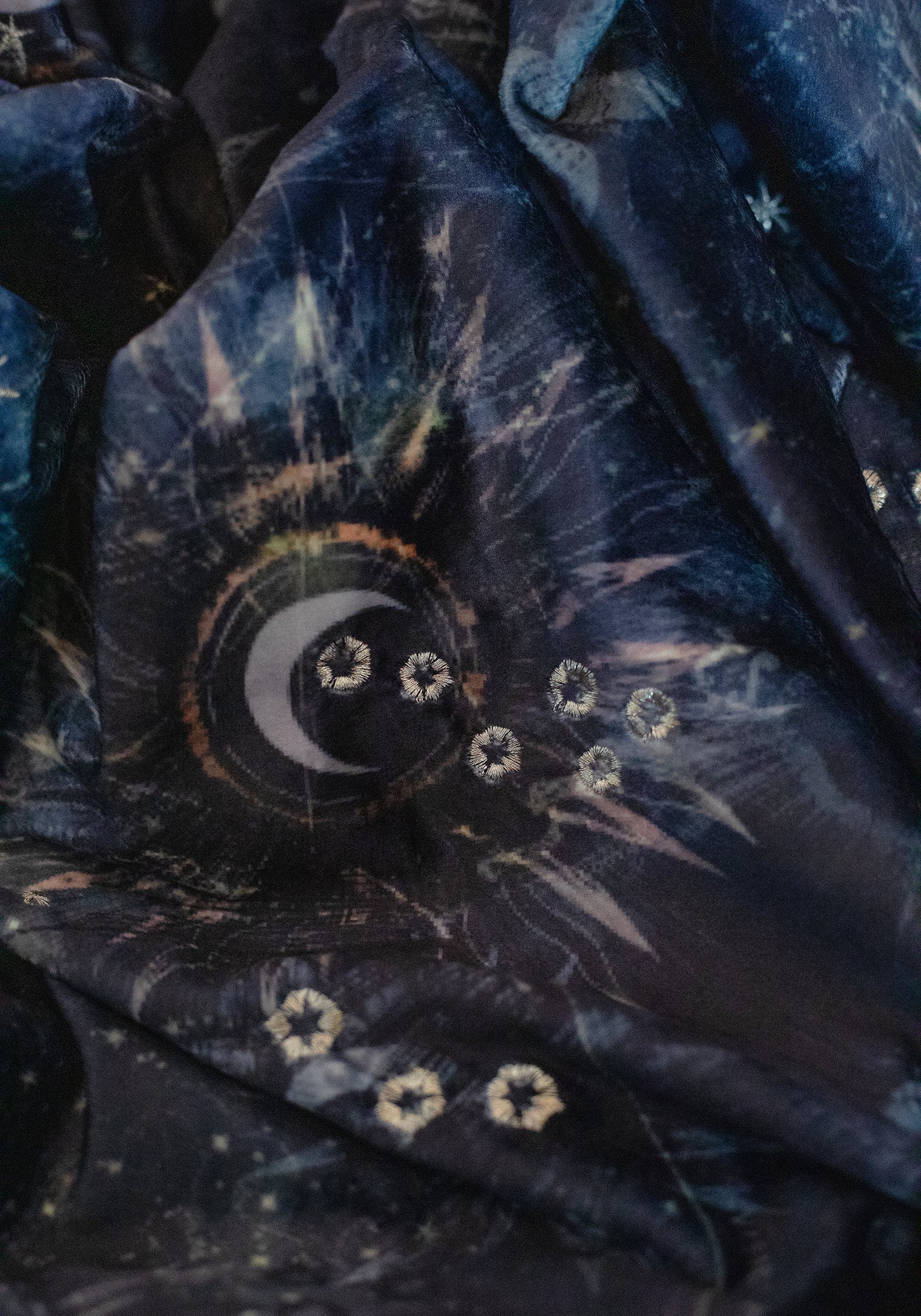 Astrevia Velvet Celestial Tassel Blanket - Image 5