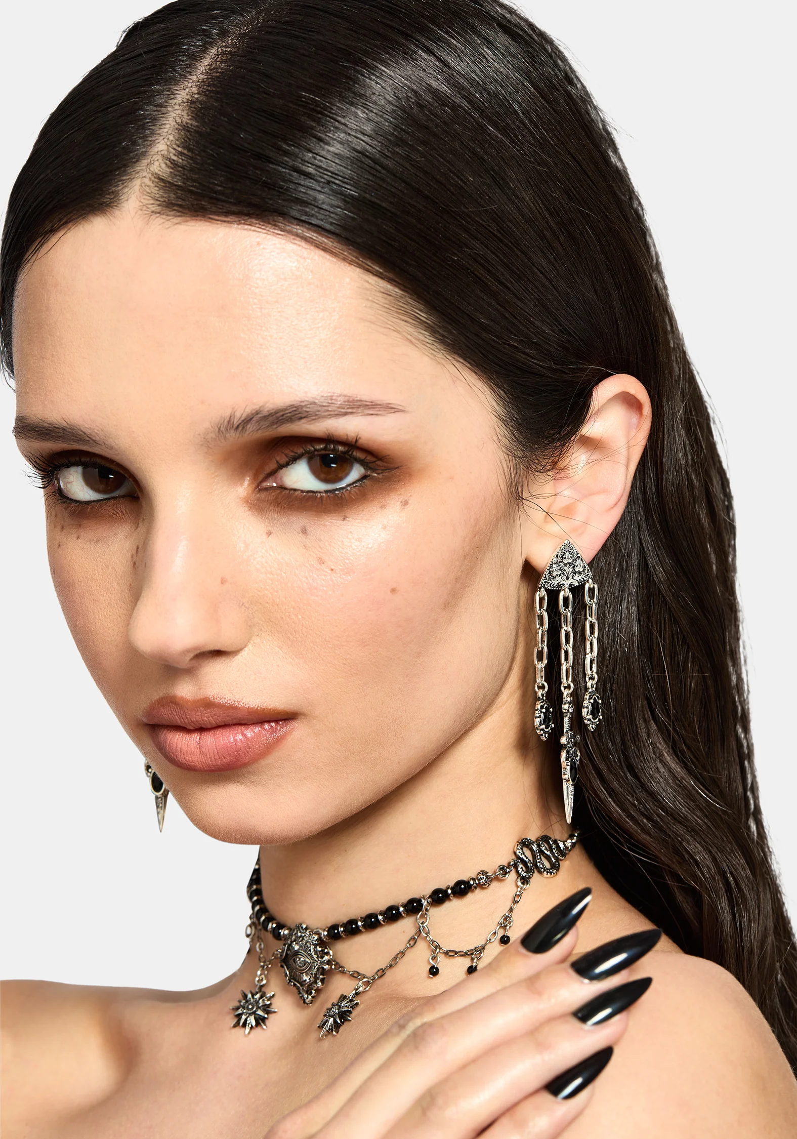 Gorthe Chain Drop Earrings - Image 2